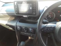 Toyota YARIS CROSS лот № 30496 оценка 4.5  с аукциона в Японии 8