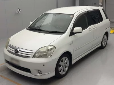 Toyota RAUM