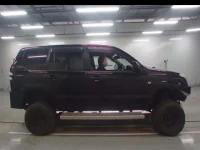 Toyota LAND CRUISER PRADO лот № 40134 оценка 3  с аукциона в Японии 2