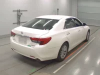 Toyota MARK X лот № 30509 оценка 4  с аукциона в Японии 1