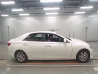 Toyota MARK X лот № 30509 оценка 4  с аукциона в Японии 2