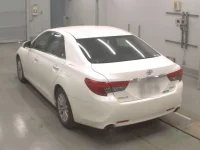 Toyota MARK X лот № 30509 оценка 4  с аукциона в Японии 5