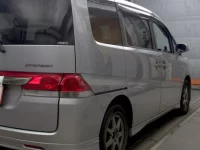 Honda STEP WAGON лот № 17110 оценка 3.5  с аукциона в Японии 3