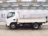 Mitsubishi CANTER лот № 7015 оценка 3.5  с аукциона в Японии 3