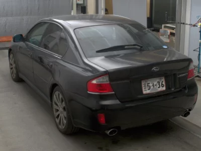 Subaru LEGACY B4