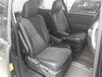 Toyota ESTIMA лот № 30530 оценка 4  с аукциона в Японии 9