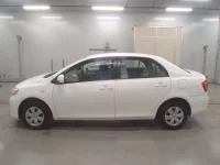 Toyota COROLLA AXIO лот № 30534 оценка 4  с аукциона в Японии 3