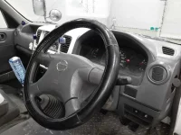 Nissan CARAVAN VAN лот № 8012 оценка 99  с аукциона в Японии 6