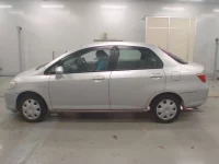 Honda FIT лот № 50069 оценка 3.5  с аукциона в Японии 3