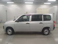 Toyota PROBOX лот № 30538 оценка R  с аукциона в Японии 3