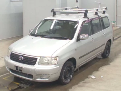 Toyota SUCCEED  с аукциона в Японии