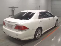 Toyota CROWN лот № 30541 оценка RA  с аукциона в Японии 1