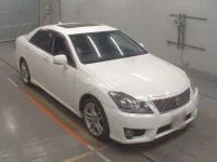 Toyota CROWN лот № 30541 оценка RA  с аукциона в Японии 4