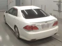 Toyota CROWN лот № 30541 оценка RA  с аукциона в Японии 5