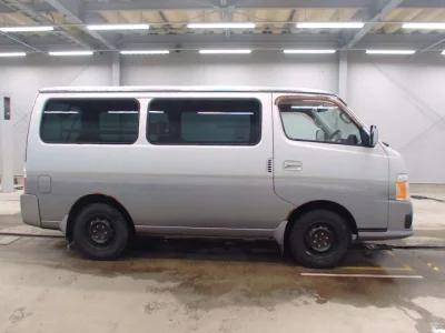 Nissan CARAVAN VAN  с аукциона в Японии