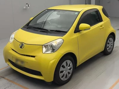 Toyota IQ
