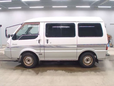 Nissan VANETTE VAN