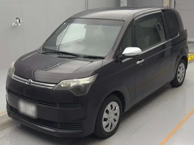 Toyota SPADE  с аукциона в Японии