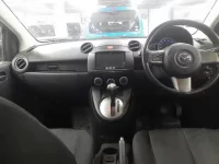 Mazda DEMIO лот № 50113 оценка 3.5  с аукциона в Японии 8