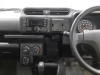 Toyota SUCCEED лот № 5553 оценка 3.5  с аукциона в Японии 8