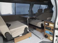 Toyota HIACE VAN лот № 5562 оценка 3  с аукциона в Японии 9