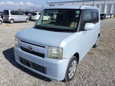 Toyota PIXIS SPACE