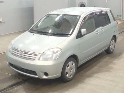 Toyota RAUM