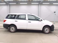 Nissan AD лот № 5567 оценка 3.5  с аукциона в Японии 2