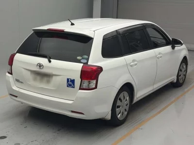 Toyota COROLLA FIELDER  с аукциона в Японии