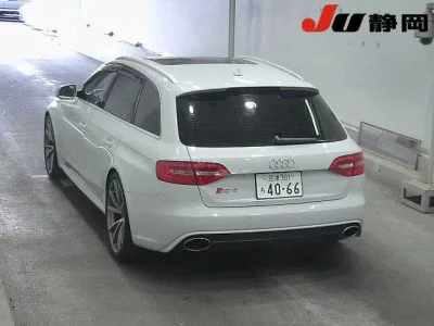 Audi RS4