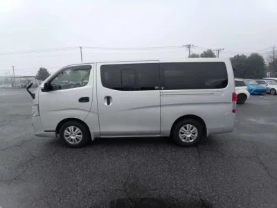 Nissan CARAVAN VAN