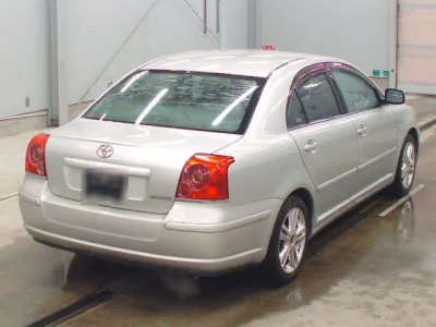 Toyota AVENSIS SEDAN