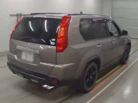 Nissan X-TRAIL лот № 30580 оценка 3.5  с аукциона в Японии 1