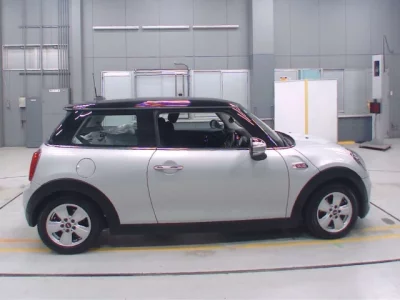 BMW MINI  с аукциона в Японии