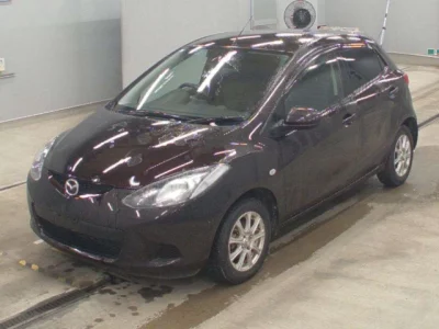 Mazda DEMIO  с аукциона в Японии