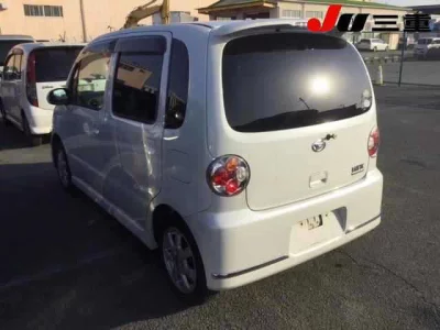 Daihatsu MOVE LATTE