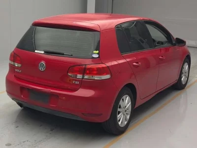 Volkswagen GOLF  с аукциона в Японии