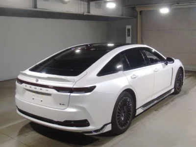 Toyota CROWN  с аукциона в Японии