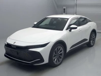 Toyota CROWN CROSSOVER