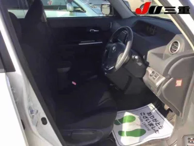 Toyota COROLLA RUMION