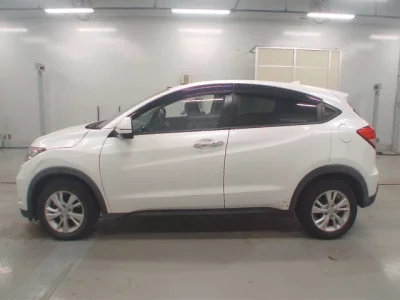Honda VEZEL  с аукциона в Японии