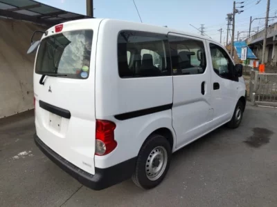 Mitsubishi DELICA