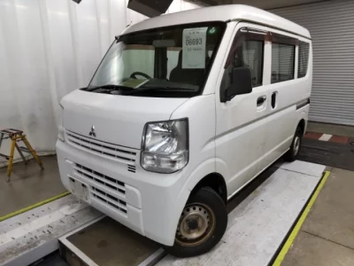 Mitsubishi MINICAB VAN