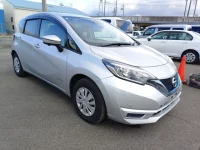 Nissan NOTE лот № 9474 оценка 4  с аукциона в Японии 1