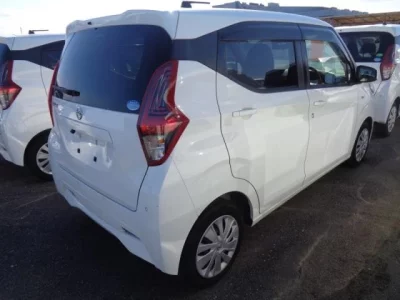 Nissan DAYZ  с аукциона в Японии