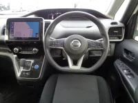 Nissan SERENA лот № 1275 оценка 3.5  с аукциона в Японии 3