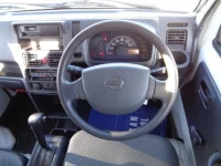 Nissan CLIPPER TRUCK лот № 7120 оценка 3.5  с аукциона в Японии 4