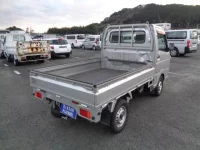 Nissan CLIPPER TRUCK лот № 7121 оценка 3.5  с аукциона в Японии 1