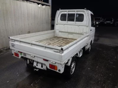 Nissan CLIPPER TRUCK