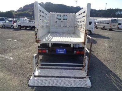 Nissan ATLAS  с аукциона в Японии